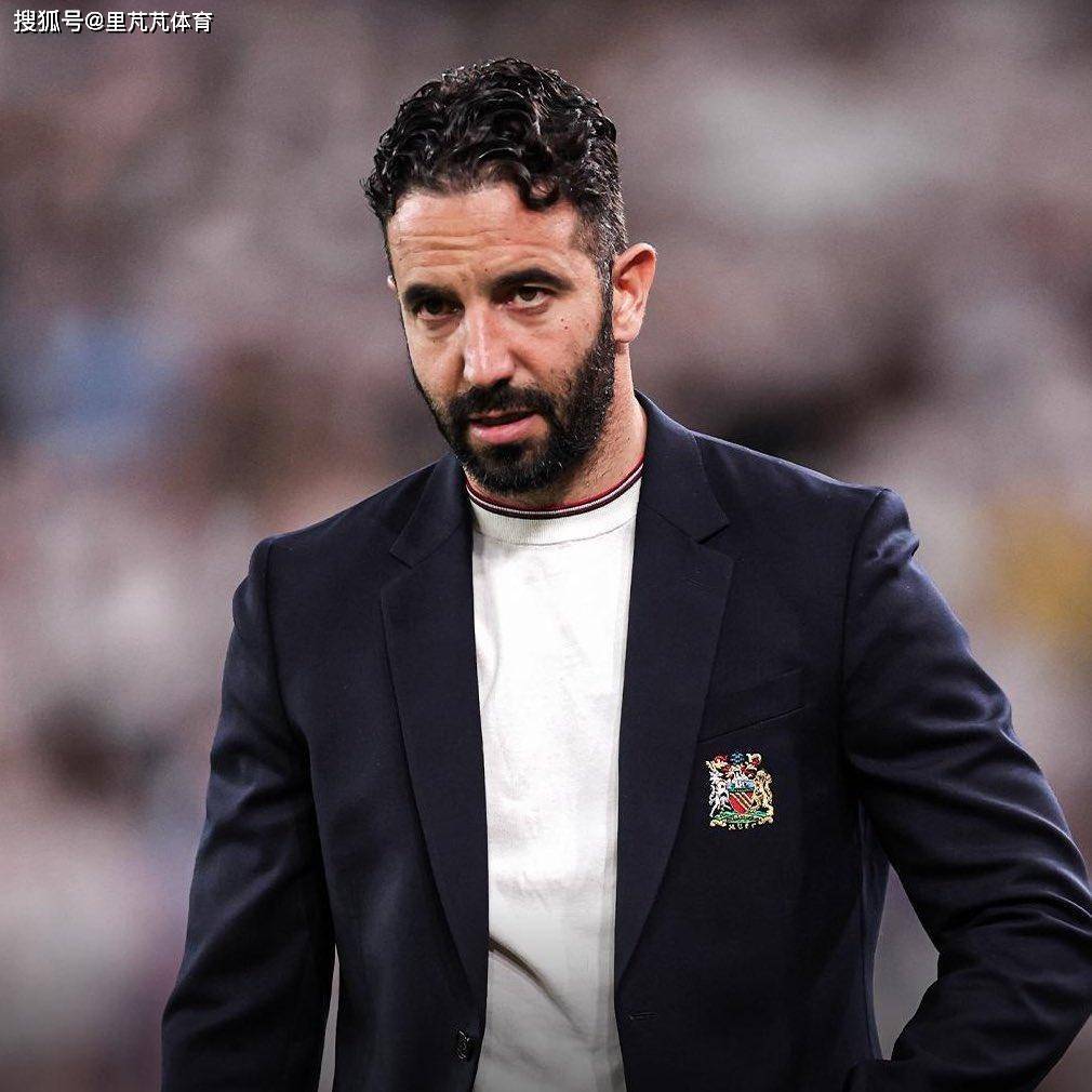 卖不卖？曼联若放弃队长将收入1亿，阿莫林思考7000万买入旧部